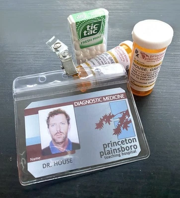 House MD, Replica prop pill bottle & ID Badge for Cosplay. - Image 1 of 3