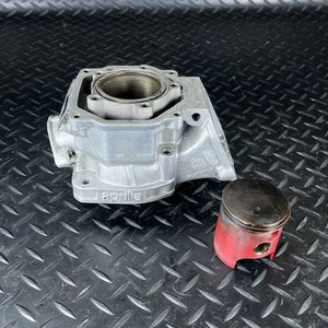 ♻️ GENUINE APRILIA RS 125 ROTAX 122 - CYLINDER & PISTON KIT - Good Running - Picture 1 of 22