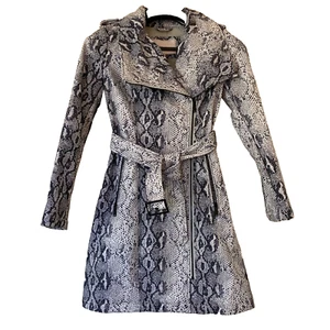 BCBGeneration XS Trenchcoat Schlangenmuster Full Zip Gürtel Python Damen Neu - Bild 1 von 10
