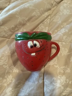 1969 Freckle Face Strawberry Pillsbury Funny Face bebida taza de plástico promoción Foto 1 de 4