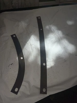 1995-1999 Eagle Talon parachoques trasero soporte superior par oxidado T1 Foto 1 de 4