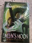 Emlyn's Moon (The Magician Trilogy #2)