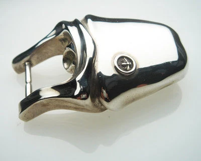 "Серебряная пряжка ""Головка молотка"" для ремня один дюйм." (Ремень не входит в комплект.) - Изображение 1 из 4