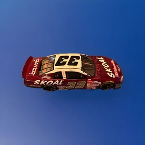 NASCAR 1:24 ACTION KEN SCHRADER #33 SKOAL 1999 MONTE CARLO Limited 1 Of 1,500 - Picture 1 of 17