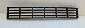 Ferrari Testarossa Front Grille Pocher Rivarossi 1:8 Car Part Bonnet Original - Picture 1 of 24