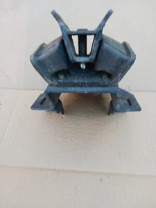 TOYOTA 4RUNNER 2x2 1990-1995 transmisión montaje y soporte OEM - Imagen 1 de 10