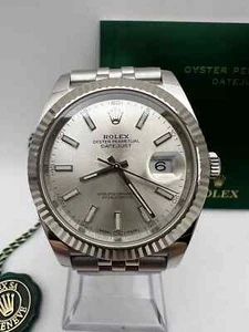 Rolex Datejust 41 126334 18K bisel estriado esfera plateada pulsera Jubilee - Imagen 1 de 11