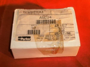 PARKER A6EU4 90° THERMOPLASTIC REDUCING ELBOW 3/8" TUBE x 1/4" TUBE - BOX OF 10 - Picture 1 of 2