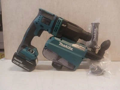 Makita XRH12 18V LXT 11/16" AVT Rotary Hammer with Dust Extractor  - Image 1 of 3