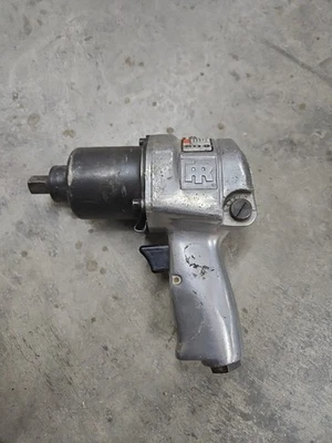 Llave de impacto neumática Ingersoll Rand 2707 accionamiento de 1/2" Foto 1 de 4