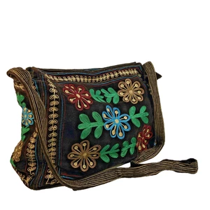 Nanette Lepore Crossbody Bag Brown Velvet Embroidered Flower Design Zipper Close - Picture 1 of 22