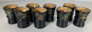 Japanisches Sake Set 8 Tassen Schwarz und Gold Wald Landschaft Mehrfarbig  - Bild 1 von 9