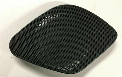 Volvo V40 2000 - Drivers Side Front Dashboard Speaker Cover - Left - 30804312 - Image 1 of 4