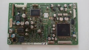 pièces détachées d'une télévision SHARP LC-20B2EA écran cassé 2 - Photo 1/1