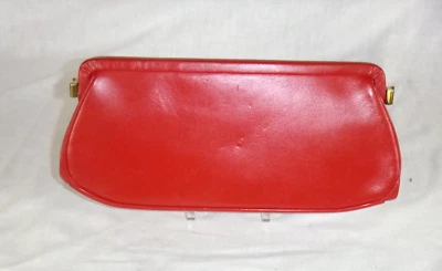 Cartera sin asas roja brillante de colección años 60 inusual tono dorado cierres laterales 10,5" de ancho Foto 1 de 4