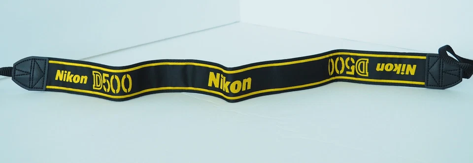 Genuine Nikon AN-DC14 1.5" Black/Yellow Neck/Shoulder Strap for Nikon D750 (New)