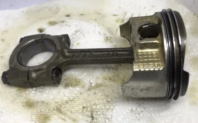 Zx6r F1 F2 F3 X1 Con Rod Piston  Kawasaki 1995 1996 1997 - image 1 of 4