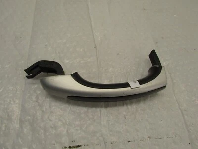 2008-2010 PORSCHE CAYENNE MAÇANETA EXTERNA TRASEIRA DIREITA FABRICANTE DE EQUIPAMENTO ORIGINAL 7L5837205G - Imagem 1 de 4