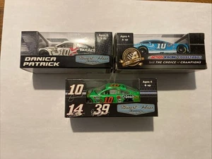 Action Racing Danica Patrick 1/64 3 Stück - Bild 1 von 7