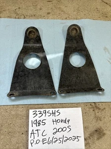 1985 Honda Atc 200 S Rear Fender Mounting Brackets 339 - Picture 1 of 10