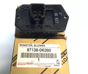 GENUINE Toyota Hilux KUN16 KUN26 TGN16 GGN15 Blower Motor Fan Resistor - Picture 1 of 1