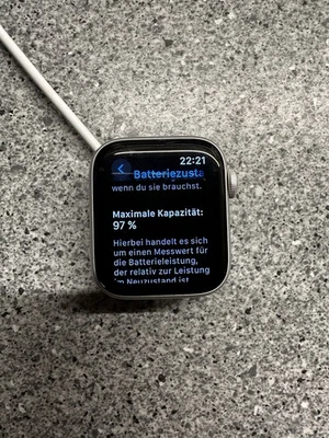 Apple WATCH Nike Series 6  40mm GPS Aluminiumgehäuse - Bild 1 von 4