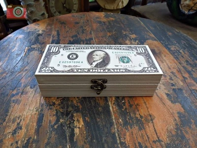 US DOLLAR STORAGE & TRINKET BOX. BOX SIZE M. Practical Stylish Storage. - Image 1 of 4