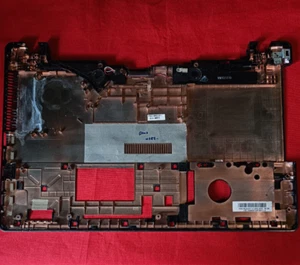 ASUS X552E plasturgie dessous bottom sans trappe - Photo 1 sur 2