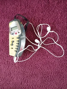 Sony Walkman Sports FM/AM & Pulse Radio WORKS MEGA BASS SRF-M75PM - Picture 1 of 1