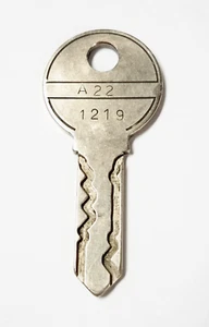 Stanley Vidmar 1219 A - Series Key # A22 A-22 Previously Used - Discontinued Key - Picture 1 of 3
