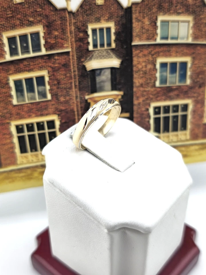 Anillo de oro macizo de 10k* Alto pulido* 1 diamante* talla 7* grueso* WB113 Foto 1 de 4