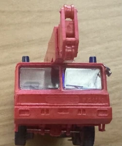 Preiser Autokran (Faun) Maßstab 1:87 für H0 in der Farbe Rot - Bild 1 von 6