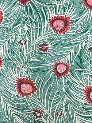 Liberty Peacock Parade tela de plumas edredón extra ancho respaldo Art Nouveau artesanía Foto 1 de 4