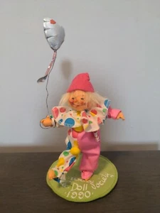 VINTAGE  1990 ANNALEE DOLL SOCIETY #9648 CLOWN WITH BALLOON No Tag - Picture 1 of 7