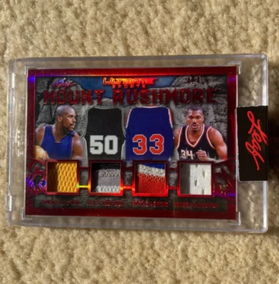 Parche Leaf Ultimate Sports 2021 rojo 4/4 Shaq Oneal, Robinson, Olajuwon y Ewing Foto 1 de 4