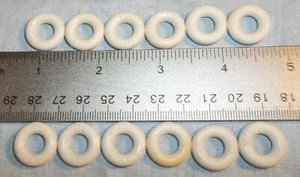 K650 ~ 12 PNEUMATICI IN GOMMA 5/8" HUBLEY BARCLAY MANOIL TOOTSIETOY HUBLEY - Foto 1 di 4