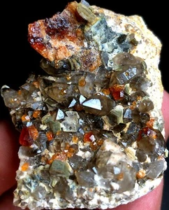 58g Brand new Rare Black SMOKY QUARTZ Crystal Point&Garnet Spessartine f707 - Picture 1 of 10