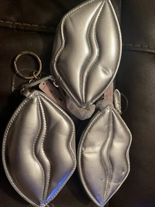 Victoria's Secret Silver Pucker Lips Zip Keychain Coin Purse Slight Creases - Picture 1 of 2