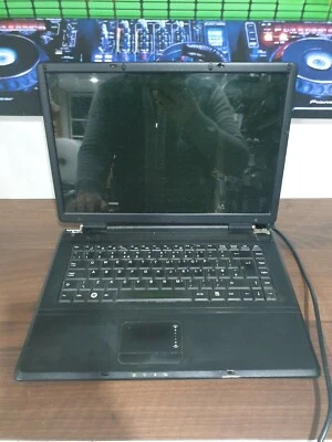 E723 Advent 9415 laptop intel dual core @1.6 Ghz 1GB RAm won't turn on spares  - Image 1 of 4