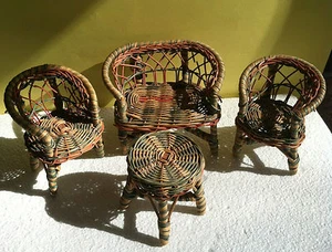 Vintage 1930’s 4 Piece Wicker Doll Furniture Set - Bild 1 von 9