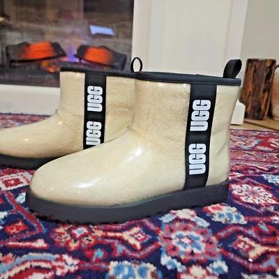 UGG Clásico Transparente Mini Bota de Lluvia Blanco Crema Botín Mujer US9 UK7 EU40 JAP26 Foto 1 de 4