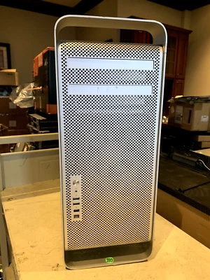 Apple Mac Pro - Dual Xeon 3Ghz, 4 Core - Image 1 of 3