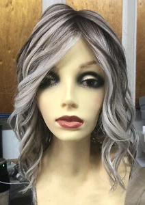 WAVY DAY WIG Raquel Welch -RL17/23ICED LATTE MACCHIATO Tem/TemLaceFrontMonoTopHF - Picture 1 of 11