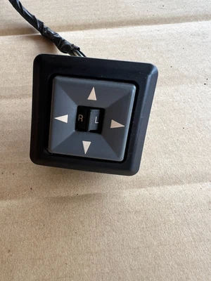 1985-1995 Chevy G10 G20 G30 GMC Vandura Van Center Console Power Mirror Switch - Image 1 of 4