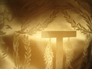 GOLD BROCADE LITURGICAL FABRIC RELIGIOUS VESTMENTS 44" X 188"  - Picture 1 of 4