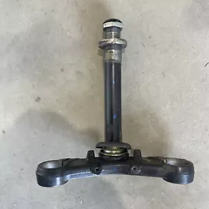 Kawasaki Z250 SL Triple Tree Steering Ninja 250sl 2015-16 OEM 44037-0142-21 - Picture 1 of 7