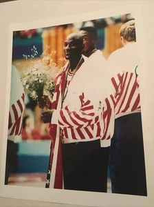 Larry Bird, Michael Jordan, and Pippen -1992 USA Dream Team, 8x10 Color Photo - Picture 1 of 1