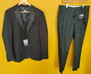 BNWT BOOHOO BLACK SINGLE BREASTED JACQUARD SUIT - Chest 40" / Trousers 34" R