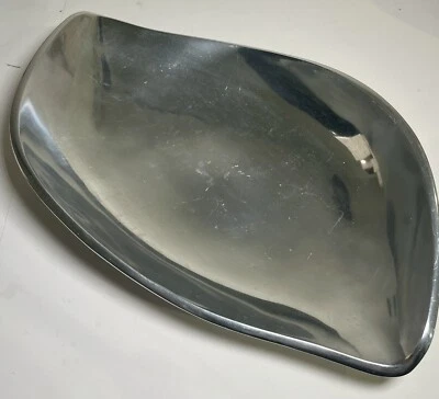 2008 Nambe Coquille Collection MT0027 Lisa Smith  Serving Bowl 20" Silver - Image 1 of 4