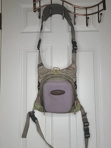 Fischteich Savage Creek Chest Pack 7" geformte Fronttasche Fliegenfischen - Bild 1 von 14
